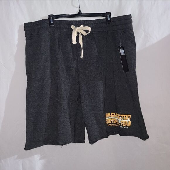 NFL Washington Football Team Gray Shorts Size XXL - Picture 1 of 4